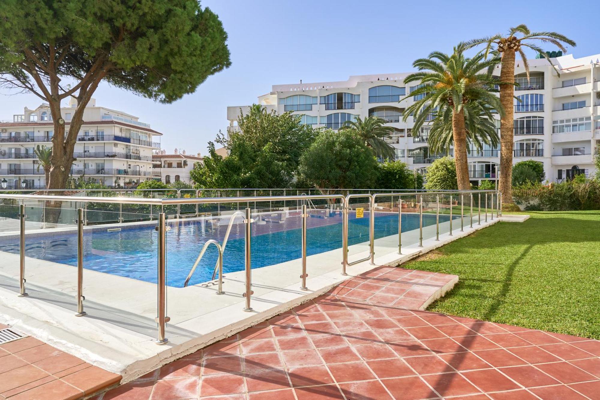 Spectacular Sea Views, 2 Bed,2 Bath Apartment Нерха Екстериор снимка